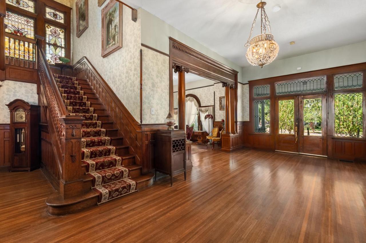 Ross Mansion Bed & Breakfast 해티스버그 외부 사진