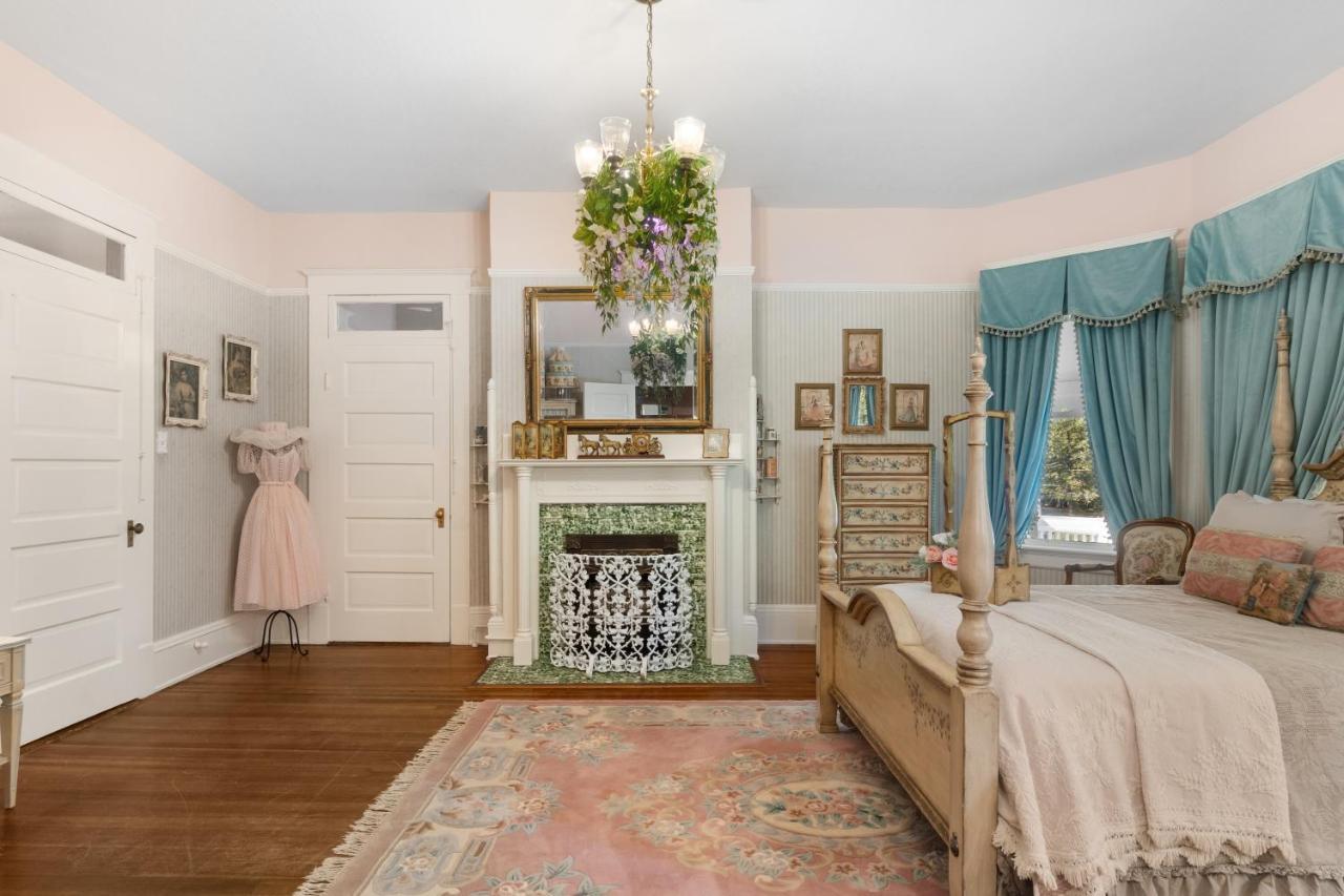 Ross Mansion Bed & Breakfast 해티스버그 외부 사진