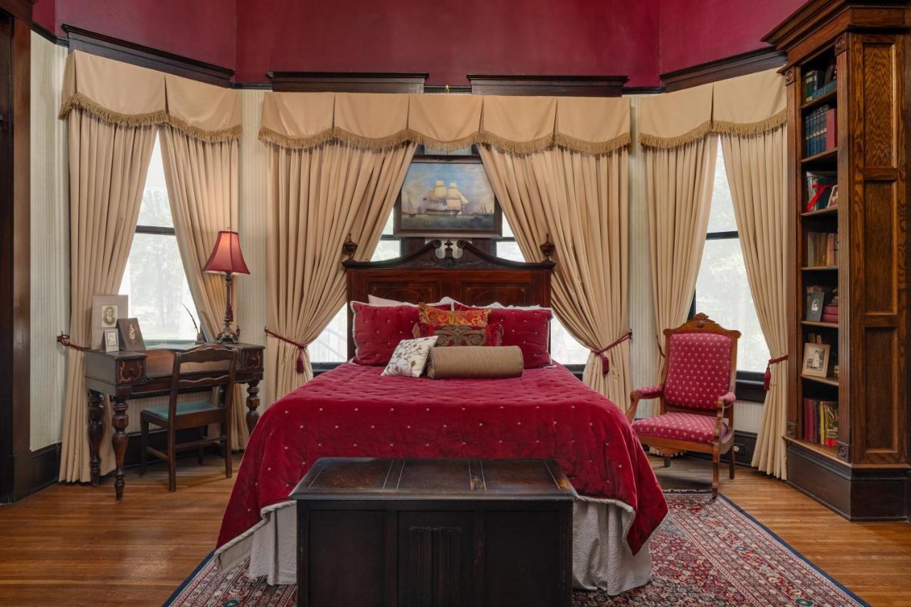 Ross Mansion Bed & Breakfast 해티스버그 외부 사진