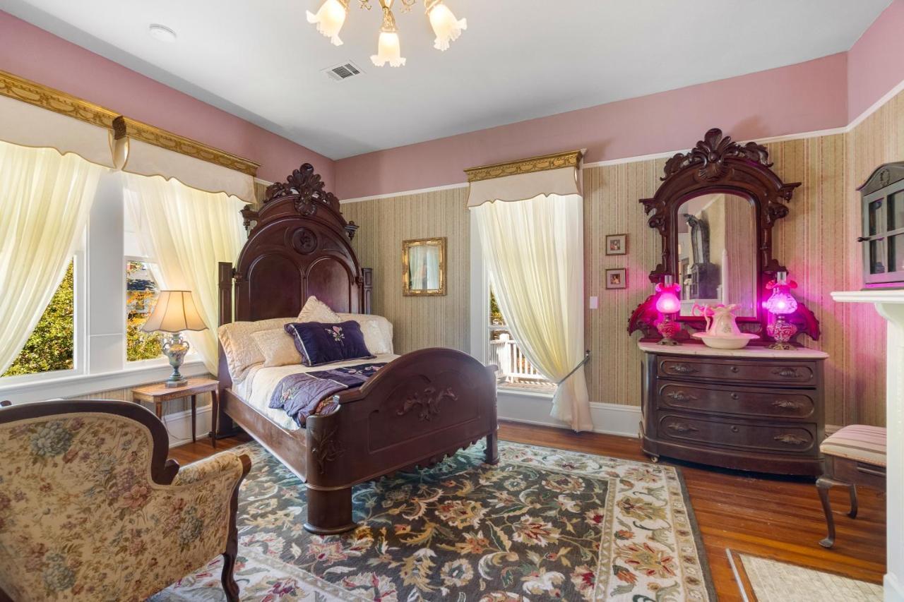 Ross Mansion Bed & Breakfast 해티스버그 외부 사진