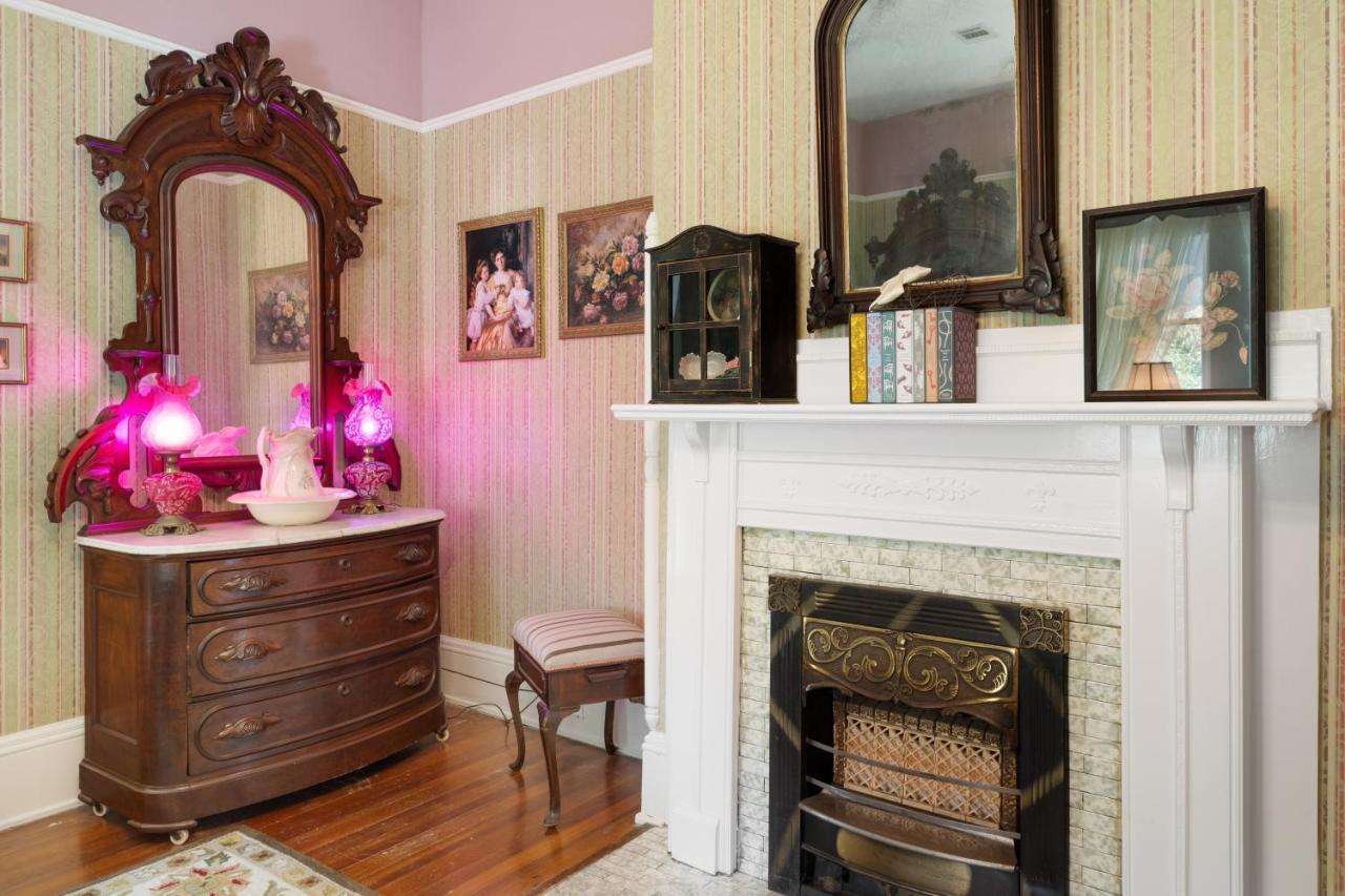 Ross Mansion Bed & Breakfast 해티스버그 외부 사진