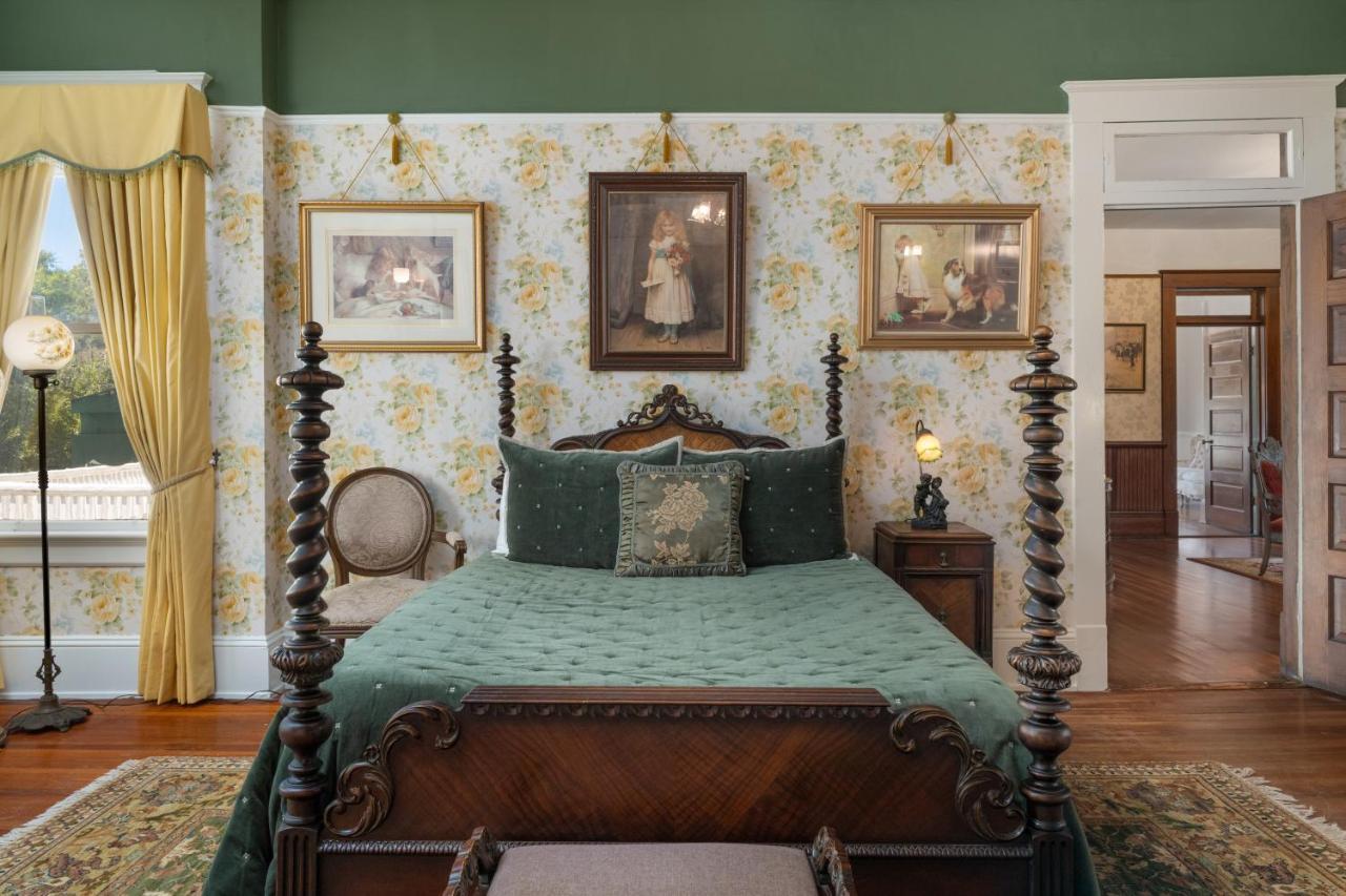 Ross Mansion Bed & Breakfast 해티스버그 외부 사진